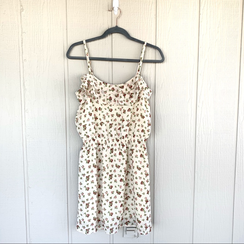 MNG Collection flower dress - Picture 2 of 9